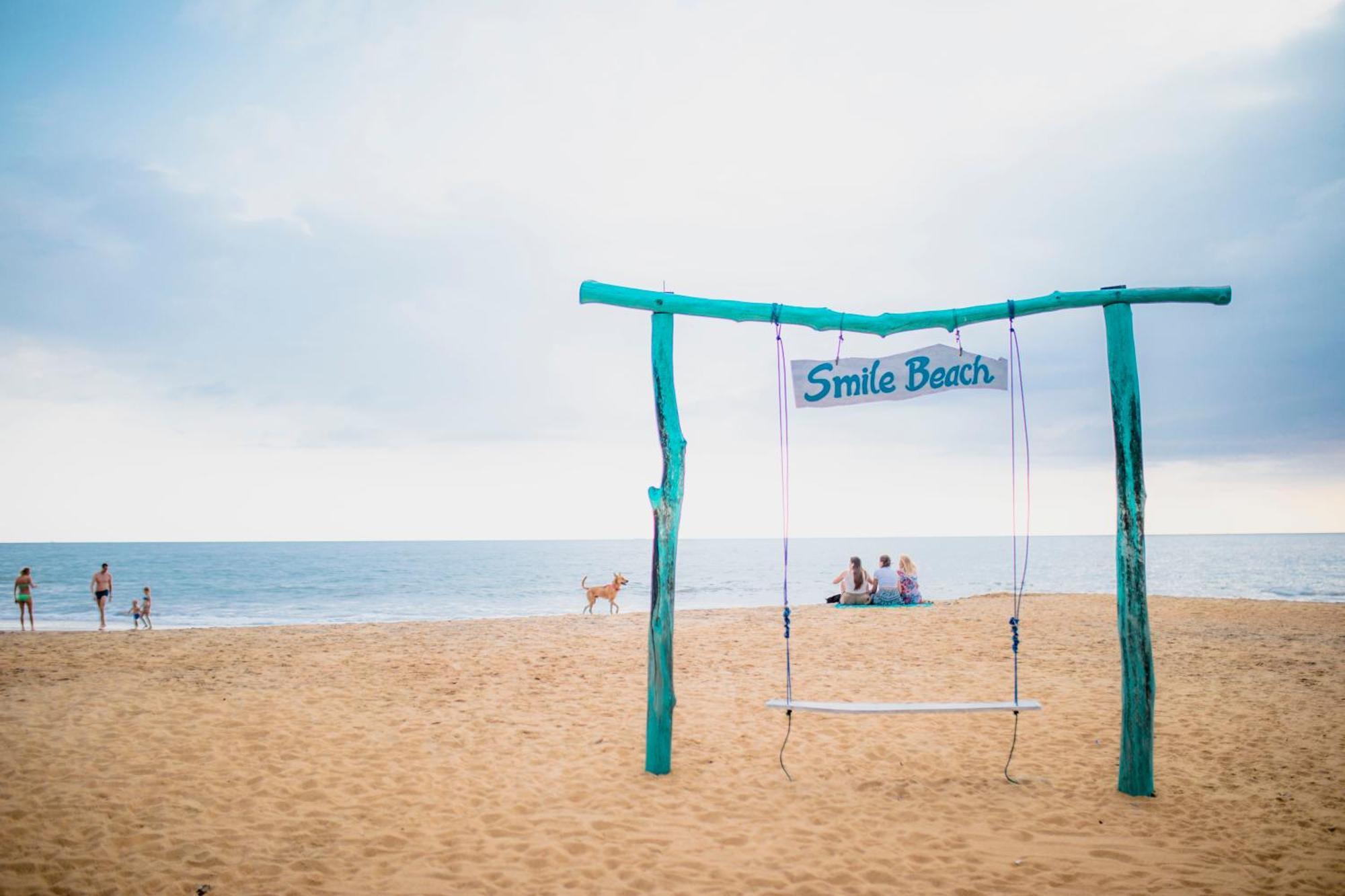 Smile Beach Home 高尔 外观 照片