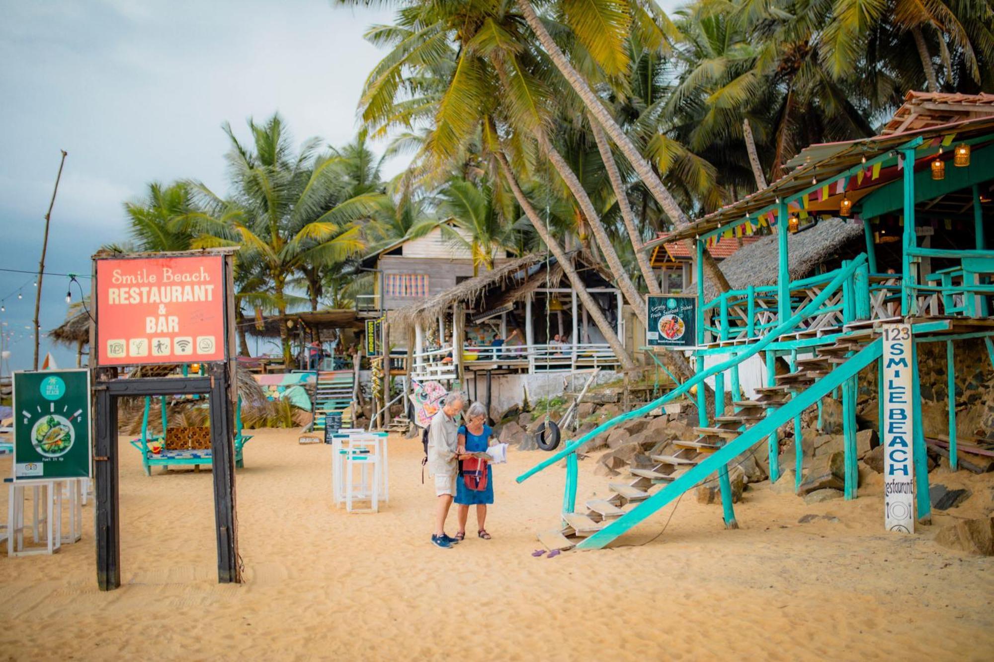 Smile Beach Home 高尔 外观 照片